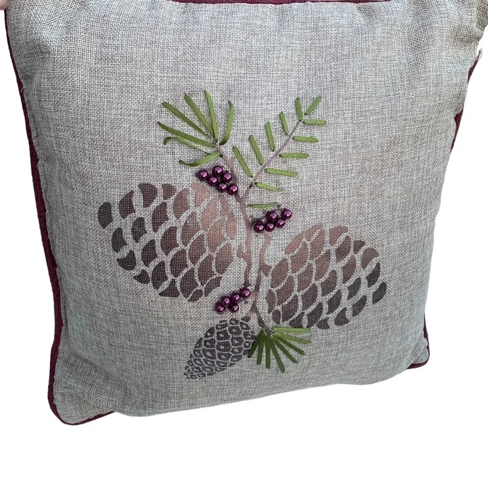 Accent Pillow in One Size Textured Beading‎  Pine Cone EUC Dark Tan Brown